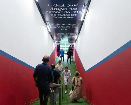 Personas en el paseo