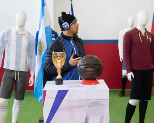 Personas en el paseo